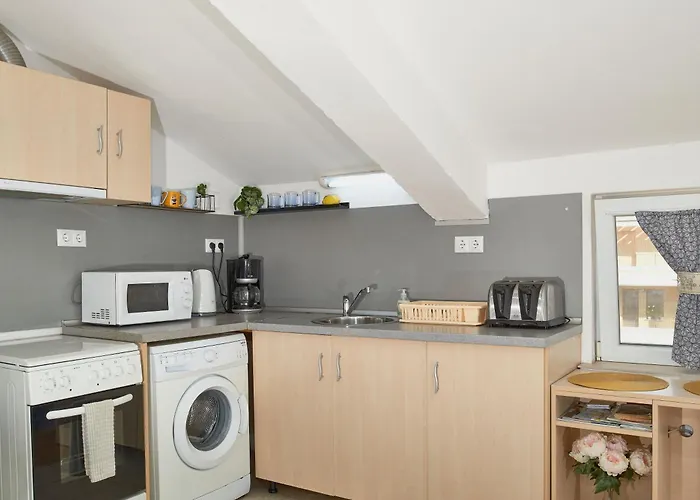 Batak 3* بورغاس